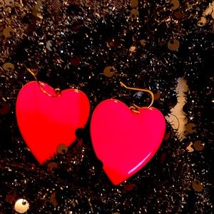 Stella & Dot Amore Hot pink Heart earrings